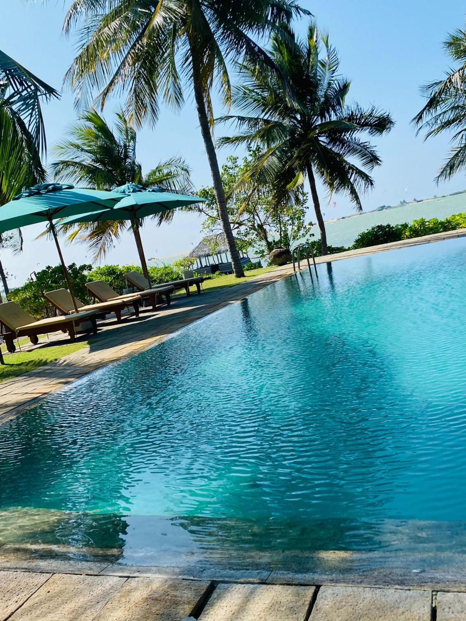 Villa Sethawadi Hotel And Kitesurf Centre Kalpitiya Exterior photo